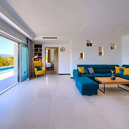 Aurum Comfortable 3* קרק
